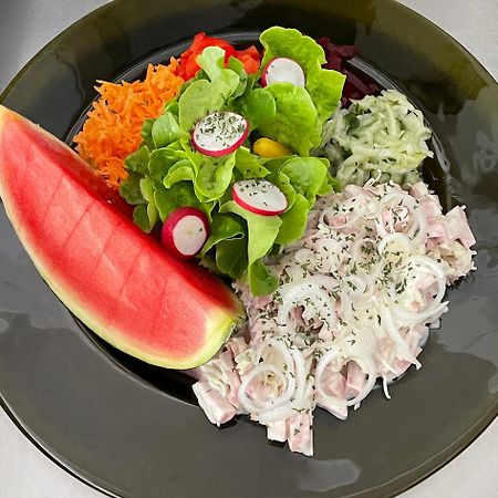 Hotel Restaurant Edelweiss Muhlen Bagian luar foto