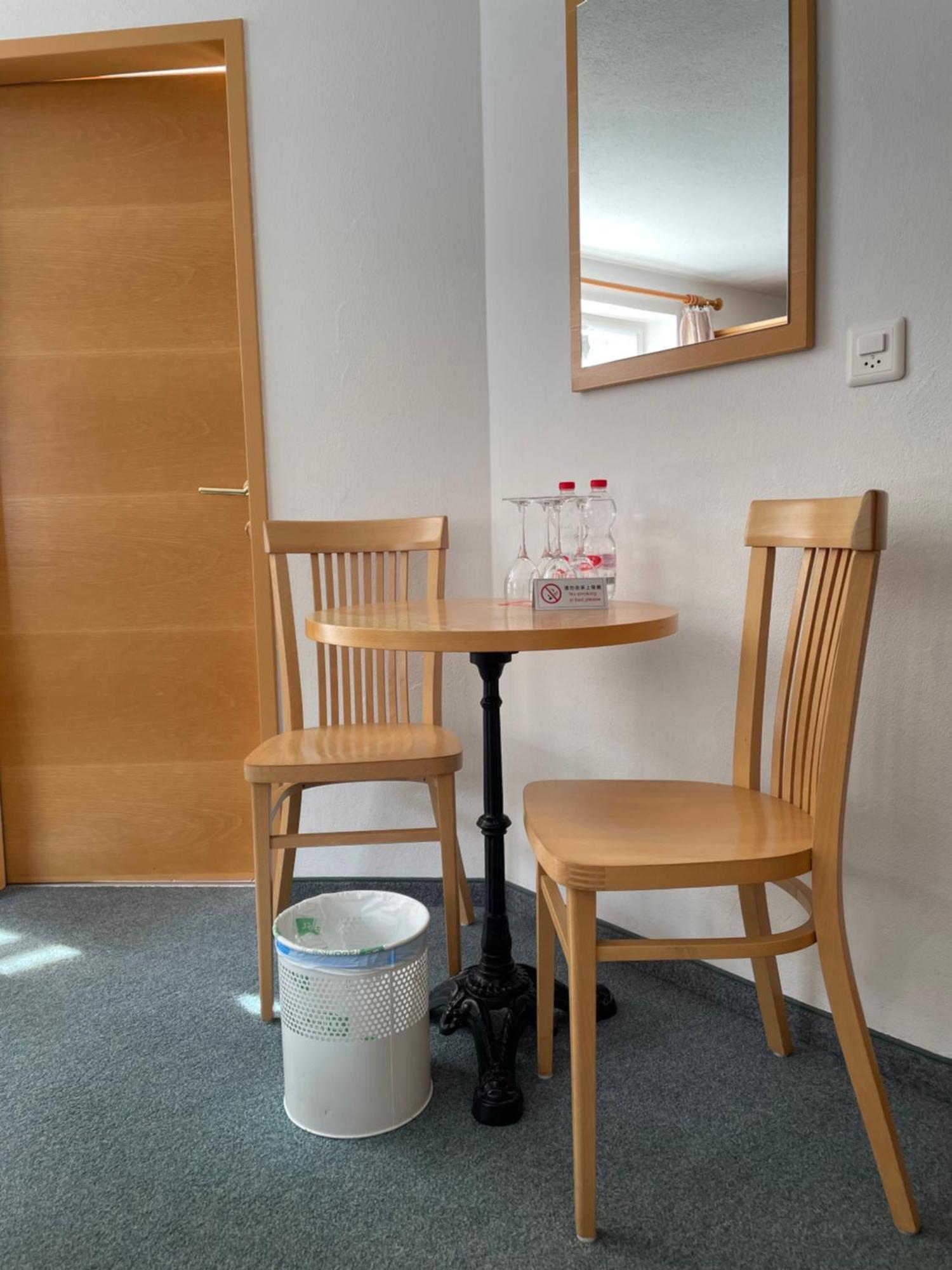 Hotel Restaurant Edelweiss Muhlen Bagian luar foto